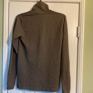 Athleta - Brown Ribbed - Long Sleeves - Turtleneck Top / Size M  / EUC